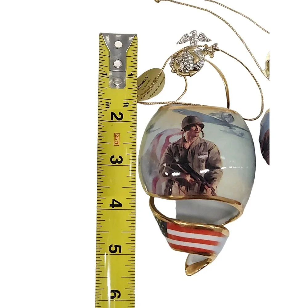 Bradford Editions Ornaments 2002 Set of 2 